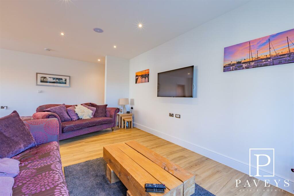 Additional image 9 of Orchard Crescent, Kirby Cross, Frinton on Sea