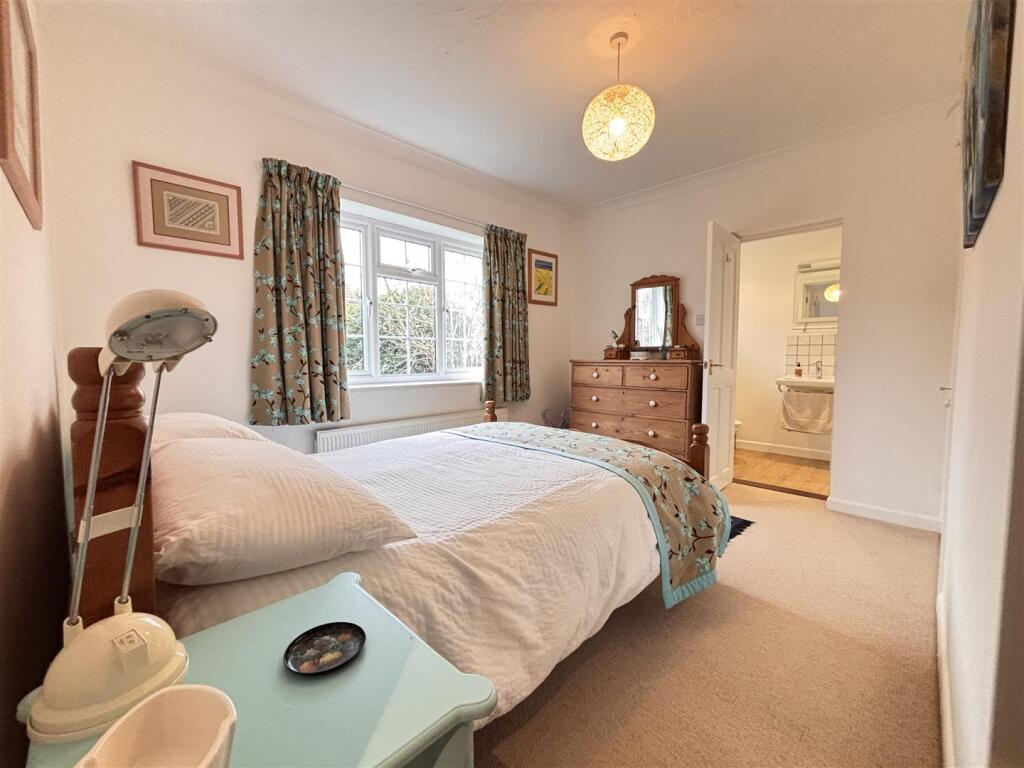 Additional image 36 of Windmill Road, Bradfield