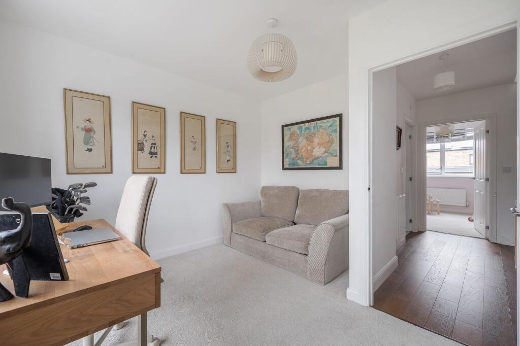 Additional image 12 of Van Brugh Avenue, Coulsdon, CR5