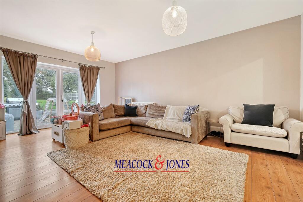 Additional image 5 of Chelmsford Road, Shenfield, Brentwood