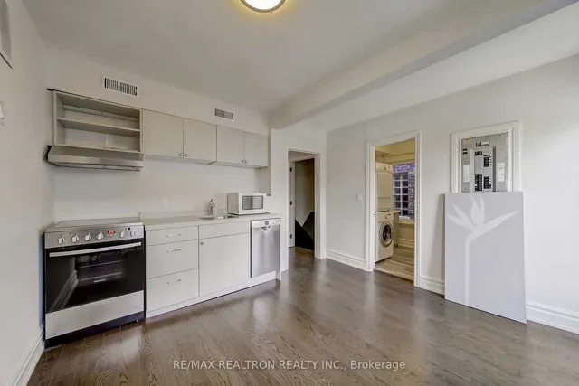 Additional image 19 of 386 Spadina Rd