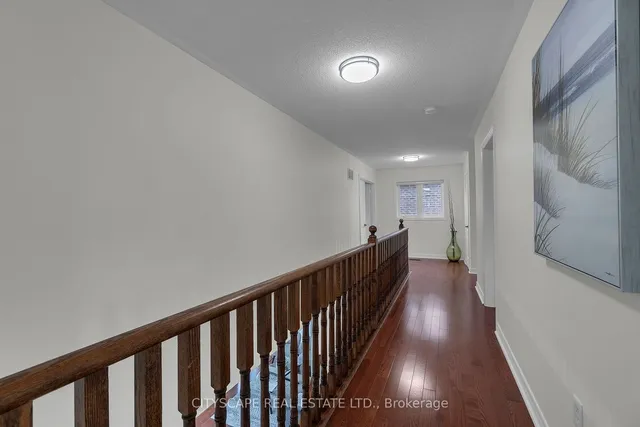 Additional image 22 of 33 Huntspoint Dr
