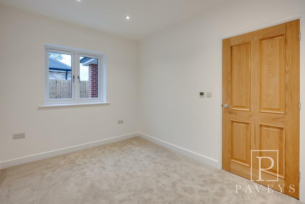 Additional image 13 of Turpins Lane, Kirby Cross, Frinton-On-Sea