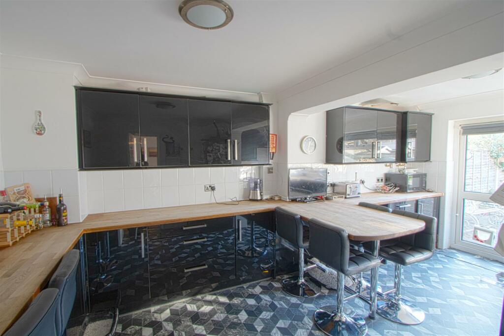 Additional image 16 of Glanmire, Billericay