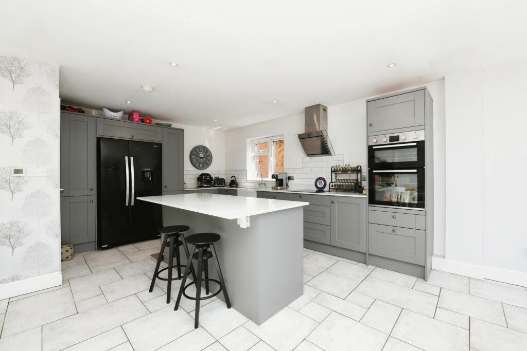 Additional image 17 of Mountview Crescent, SOUTHMINSTER, Essex, CM0