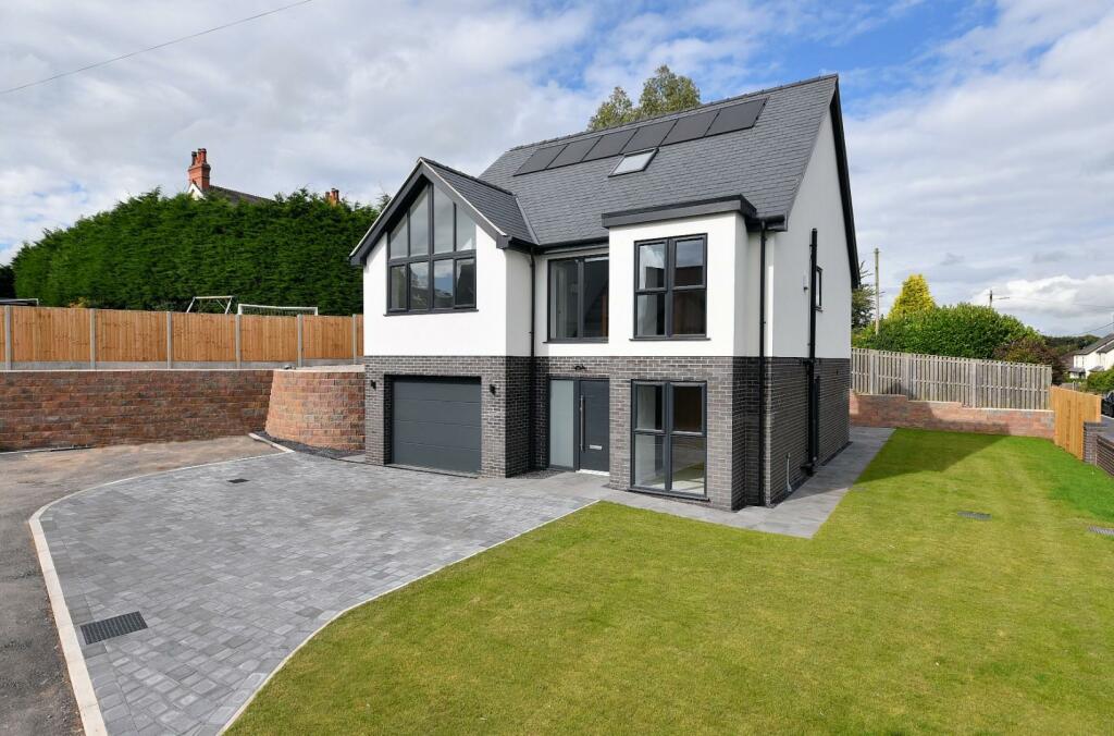 Additional image 4 of Tai Hydref, Main Road, Sychdyn, Mold