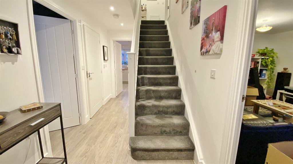 Additional image 20 of Honeypot Way, Walton On The Naze