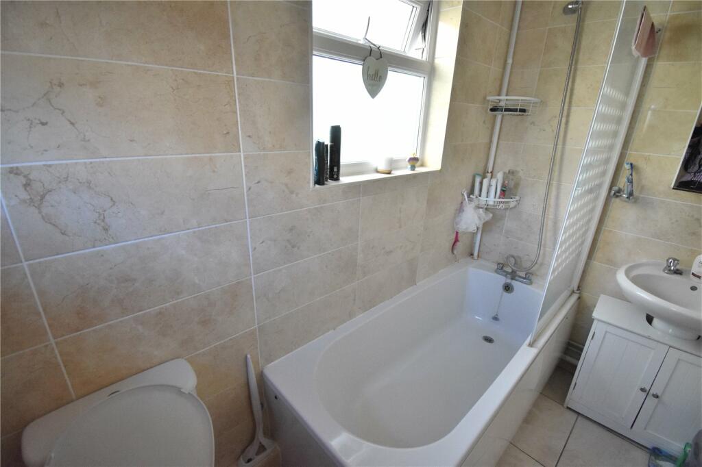 Additional image 6 of Bergholt Road, Colchester, Essex, CO4