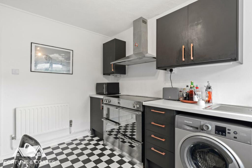 Additional image 6 of Tanys Dell, Harlow