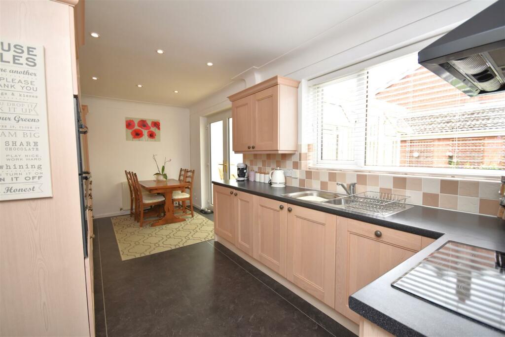 Additional image 8 of Merton Close, Neston