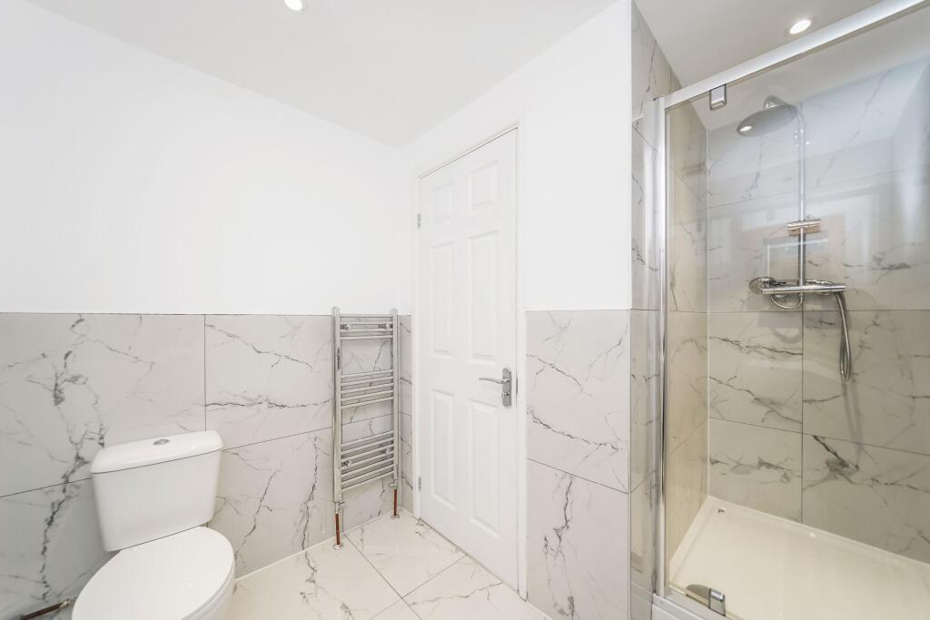 Additional image 34 of Hart Road, Harlow