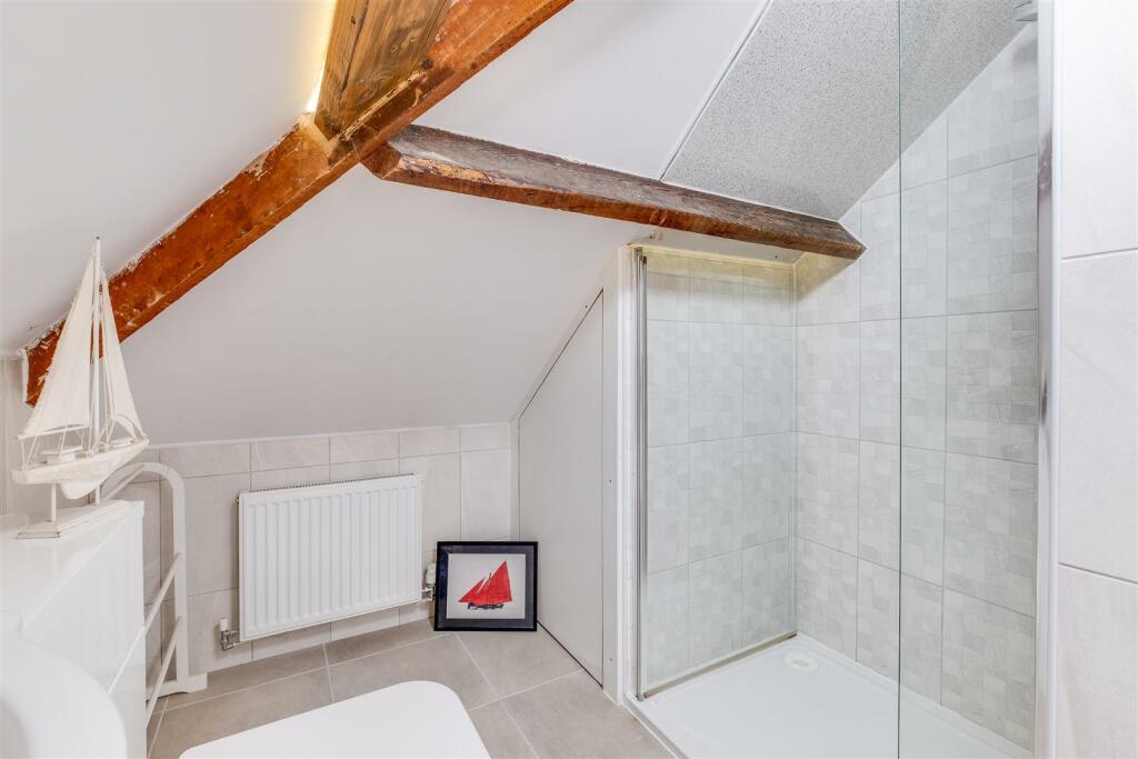 Additional image 21 of Victoria Road, Little Neston, NESTON