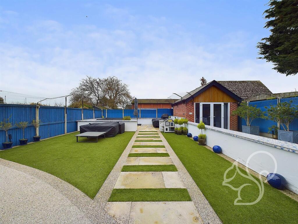 Additional image 18 of High Street, West Mersea