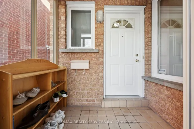 Additional image 4 of 37 Candy Cres