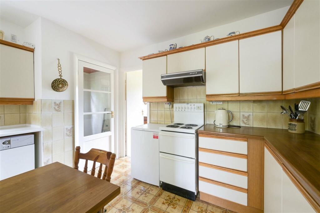 Additional image 8 of Woodside Close, Caterham