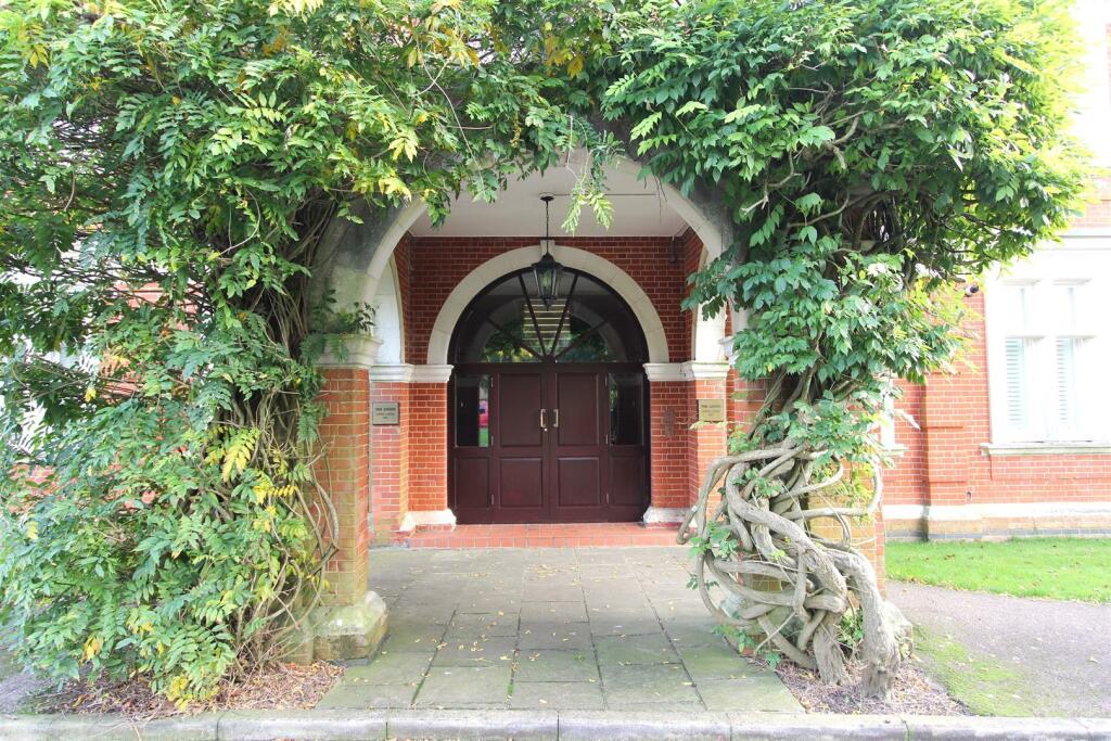 Additional image 20 of Upper Lodge Way, Coulsdon