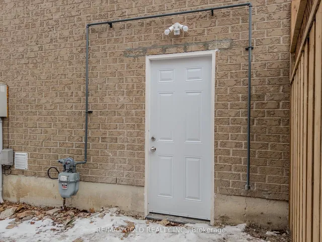 Additional image 32 of 21 Milkweed Cres