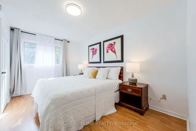 Additional image 23 of 70 Longsword Dr