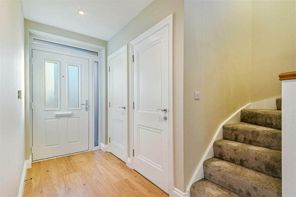 Additional image 21 of Harewood Road, South Croydon