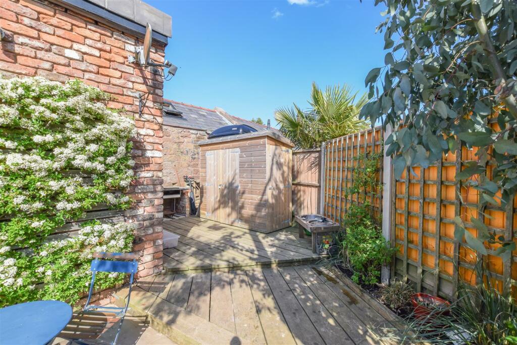 Additional image 22 of Victoria Road, Little Neston, Neston