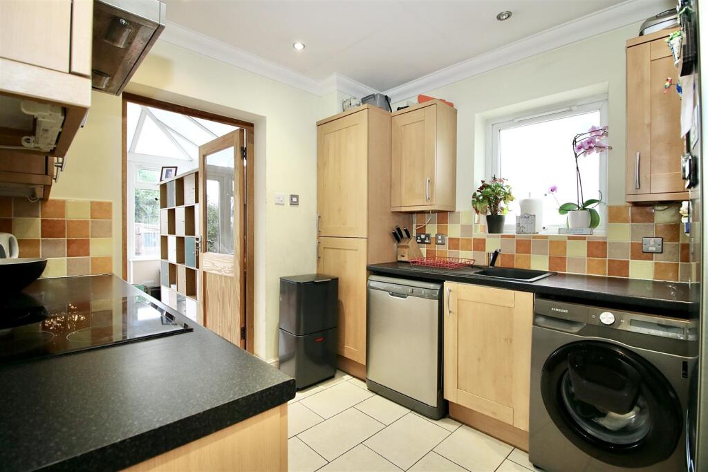 Additional image 7 of Abbey Road, Billericay