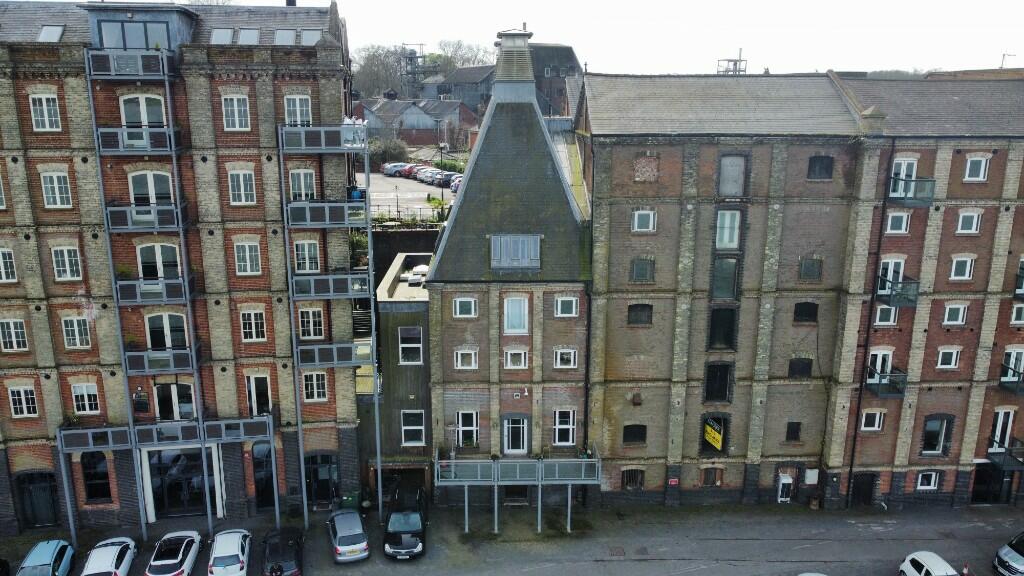 Additional image 7 of 8 Quayside Maltings, Mistley, Manningtree, Essex, CO11