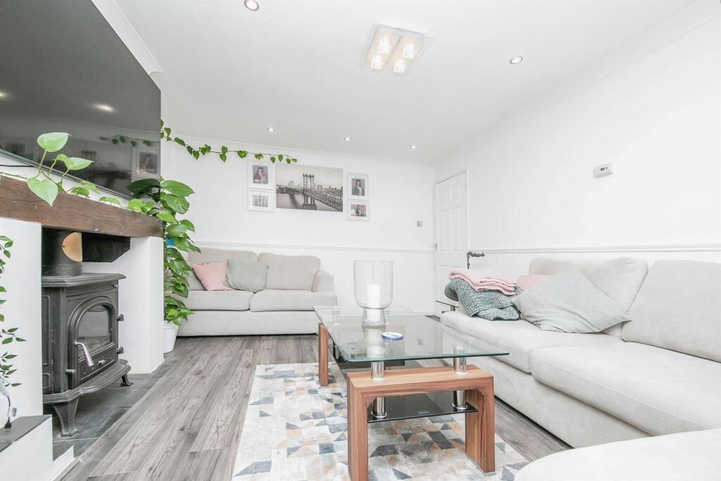 Additional image 4 of Romford Close, Colchester