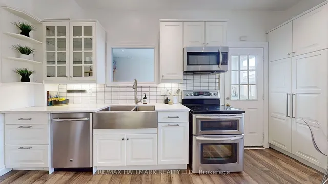 Additional image 11 of 40 Lapp St