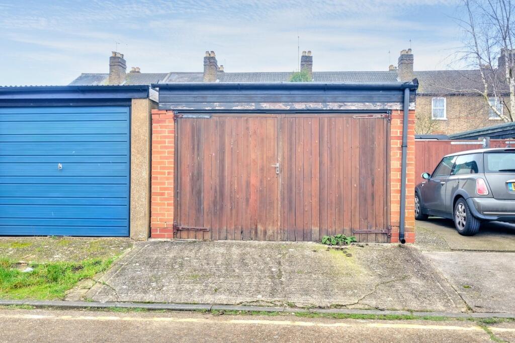 Additional image 15 of South Primrose Hill, Chelmsford, CM1