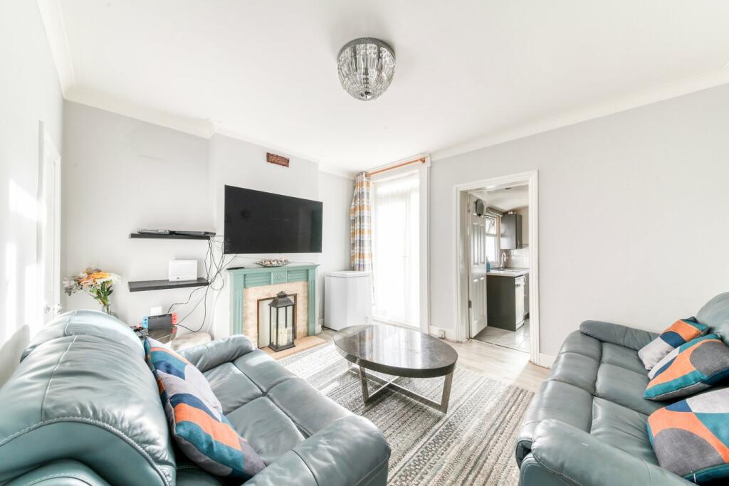 Additional image 4 of Wood Street, Mitcham, CR4