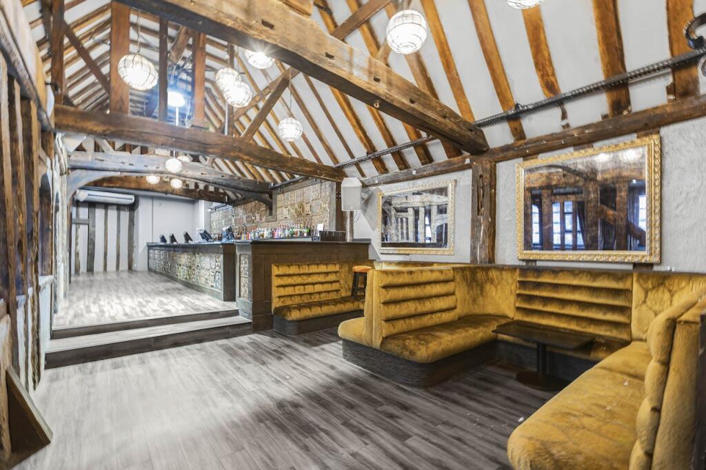 Additional image 61 of The Sugar Hut, 93-95 High Street, Brentwood, CM14 4RR