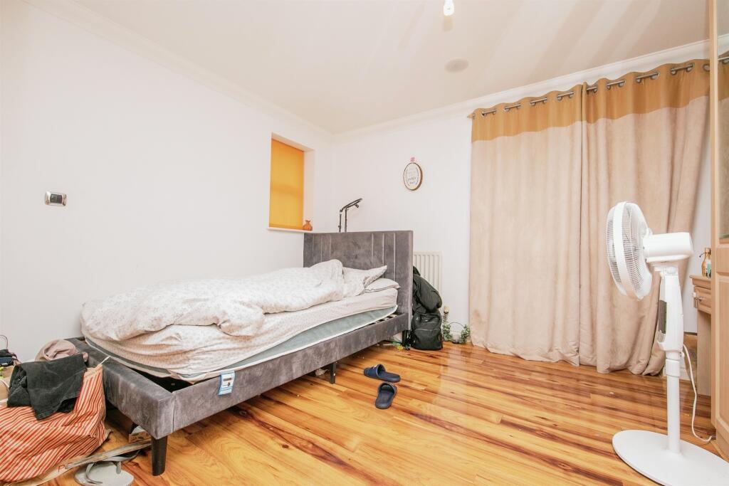 Additional image 6 of Henry Laver Court, Colchester
