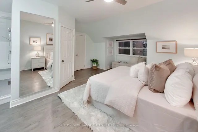 Additional image 33 of 63 Alberta Ave