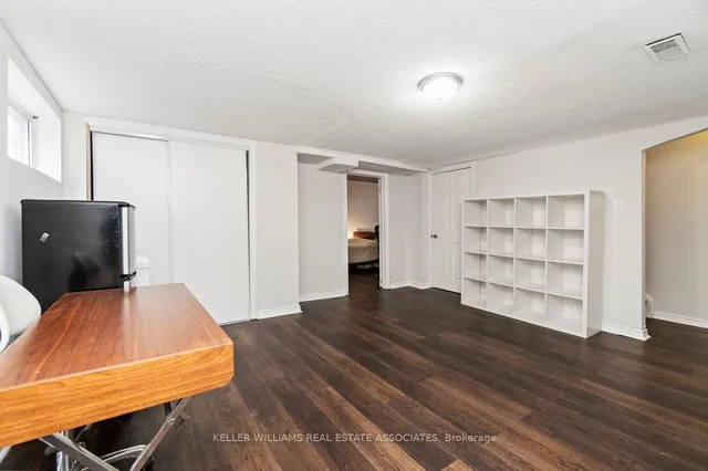 Additional image 36 of 61 Ardglen Dr Unit 5