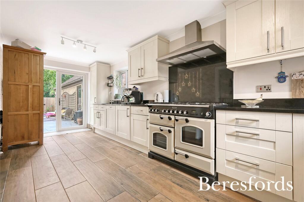 Additional image 6 of Linden Rise, Warley, CM14