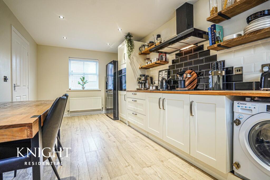 Additional image 6 of Richard Day Walk, Colchester, CO2