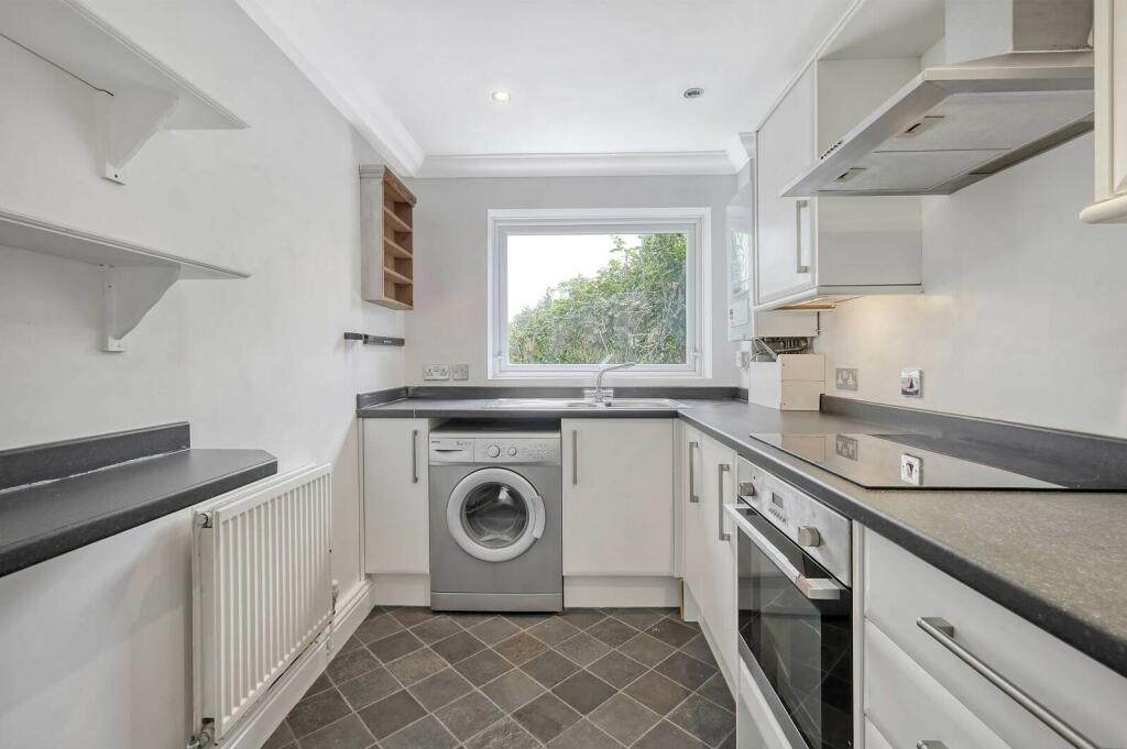 Additional image 6 of Station Lane, Ingatestone, CM4