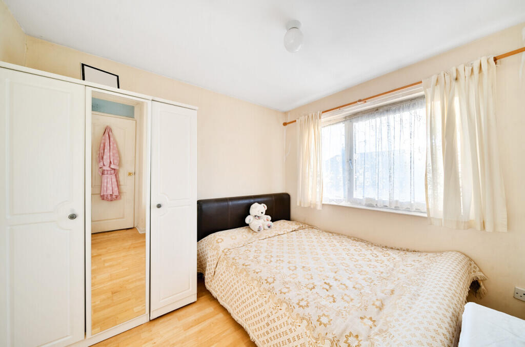 Additional image 12 of Crossways Road, Mitcham, CR4