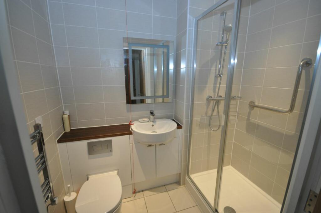 Additional image 8 of HADLEIGH ROAD, FRINTON-ON-SEA