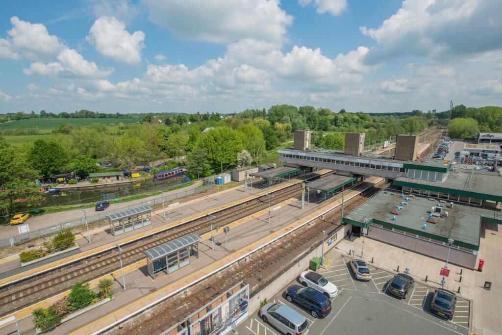 Additional image 8 of Third Floor, Suite 1, Park View, Station Approach, Harlow, CM20 2FB