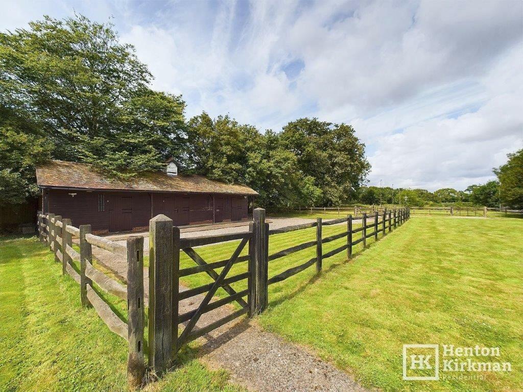 Additional image 32 of Hawkswood Road, Downham, nr Billericay, CM11 1JZ