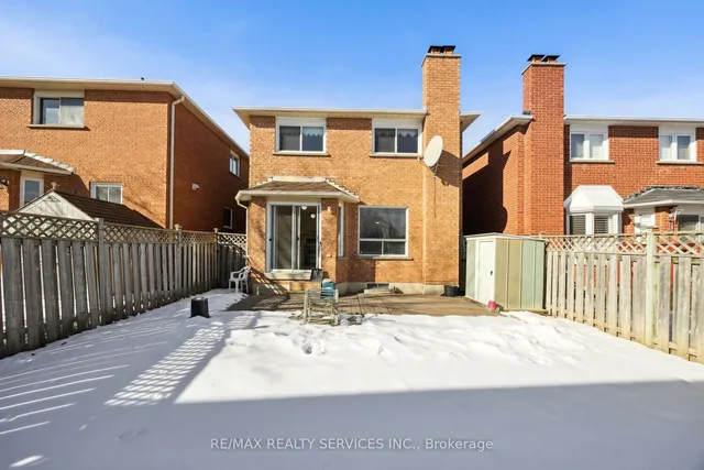 Additional image 40 of 37 Candy Cres