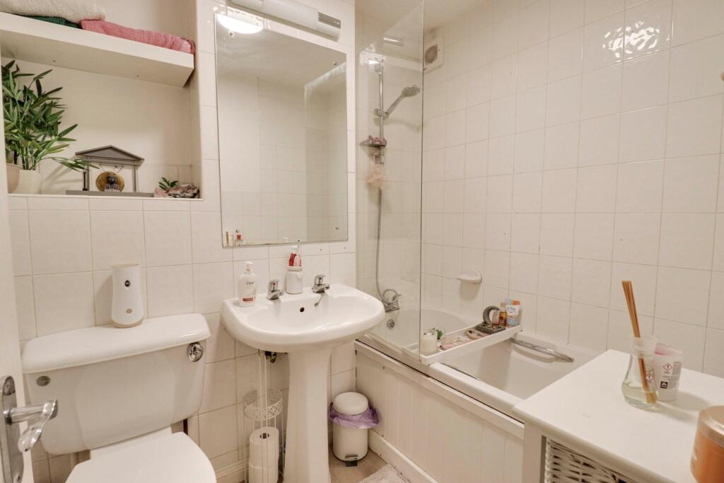 Additional image 11 of Cambridge Road, Harlow, CM20