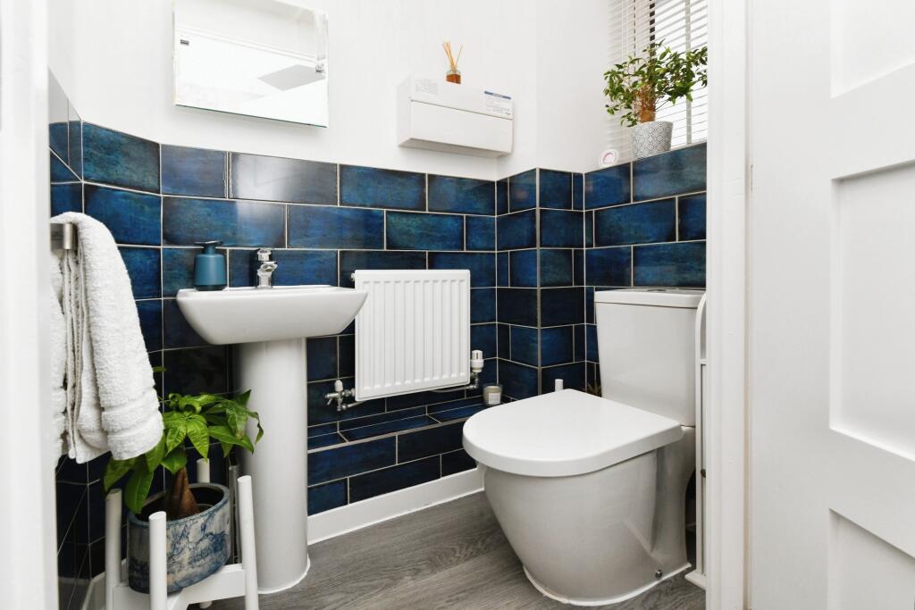 Additional image 7 of Oak Crescent, Burnham-on-Crouch, CM0