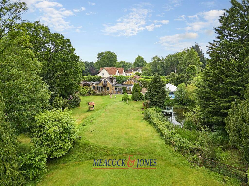 Additional image 40 of Mores Lane, Pilgrims Hatch, Brentwood