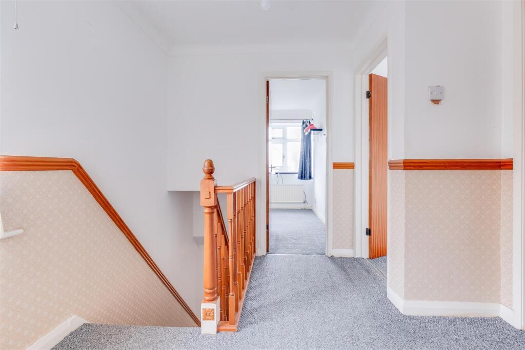 Additional image 13 of Meadow Lane, Willaston, Neston