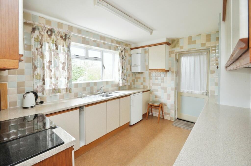 Additional image 7 of Vicarage Lane, Great Baddow, Chelmsford, CM2