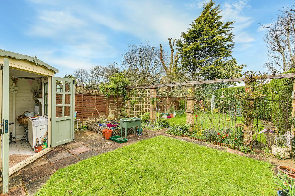 Additional image 20 of Warren Park, Warlingham, Surrey, CR6 9LD