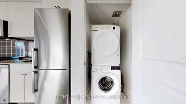 Additional image 30 of 2799 Kingston Rd Unit 306