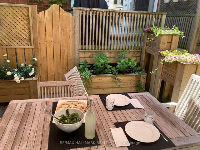 Additional image 26 of 1000 Dundas St Unit 9